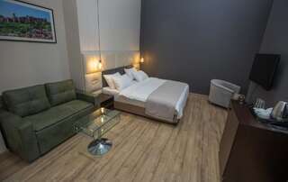 Отель History Hotel Tbilisi Тбилиси Люкс-1